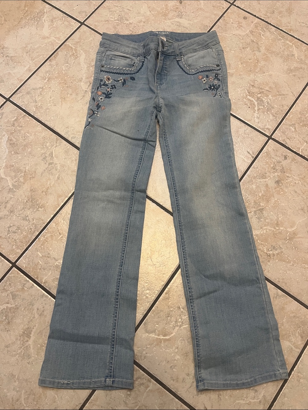Girls Cat & Jack Embroidered Bootcut Jeans sz 10
